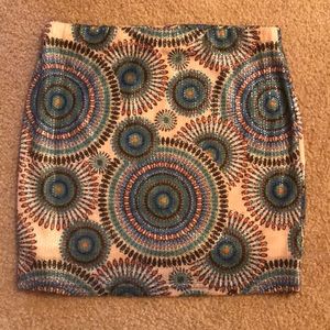 NWOT Sequin mini skirt. Size S GREAT FOR NEW YEARS